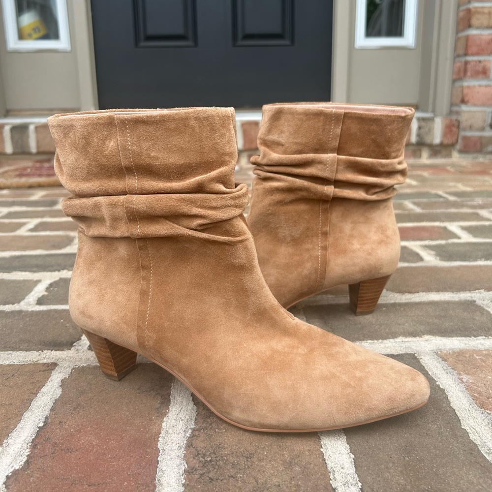 Anthropologie Silent D Tach Tan Suede Slouch Ankle Boots Western Boho 39 8